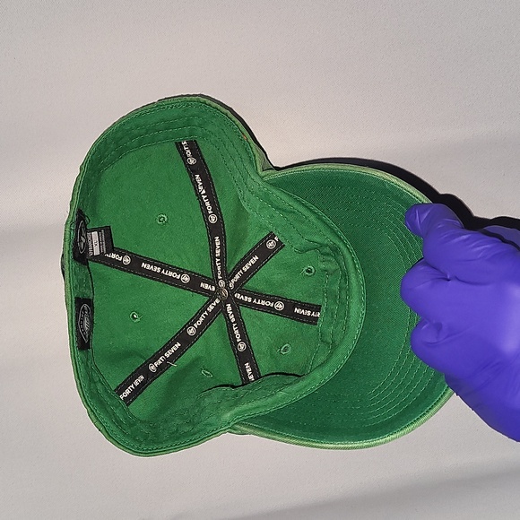 Notre Dame Cap - Picture 2 of 4